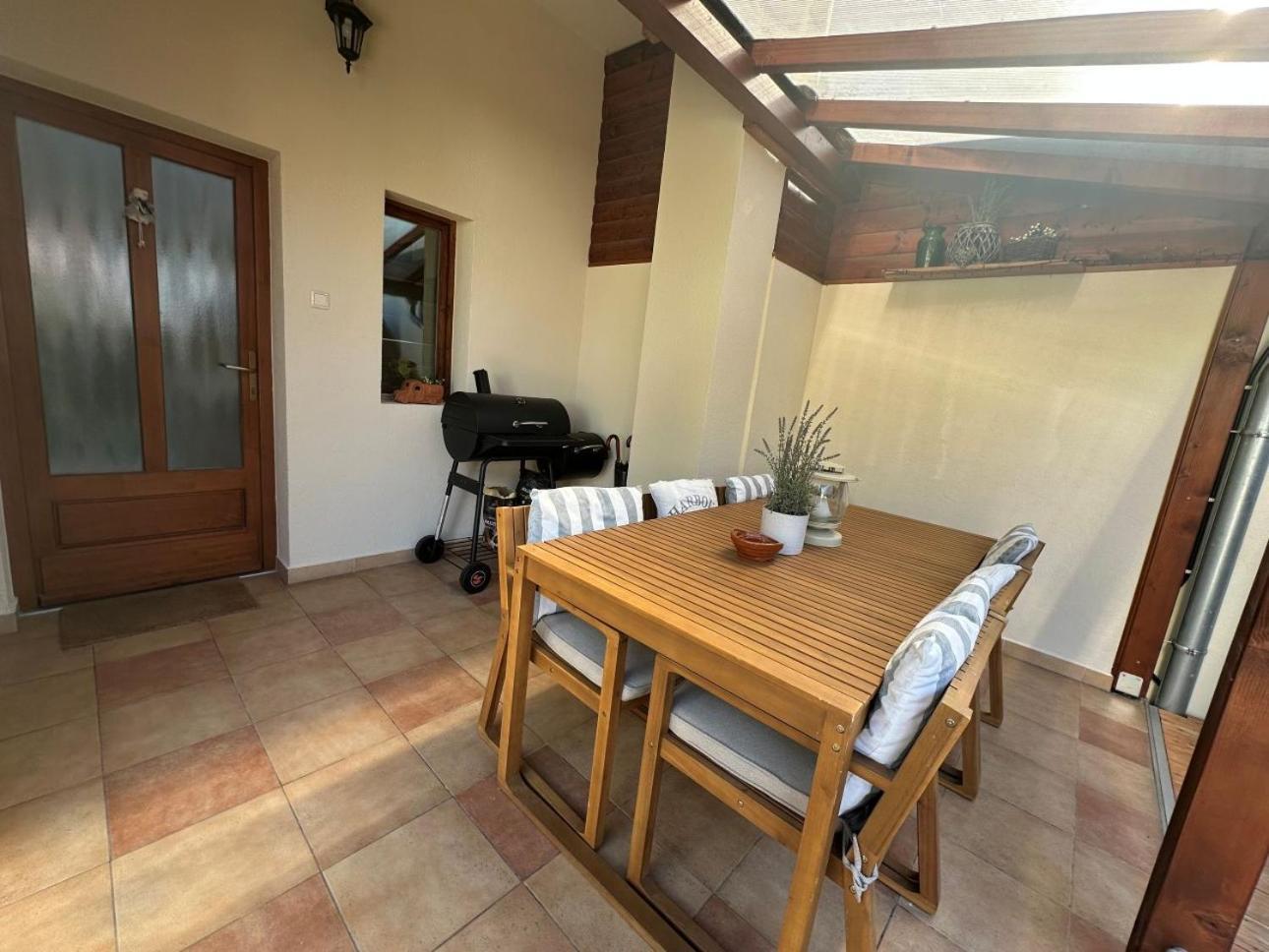 Dora Holiday House & Apartments Keszthely Zewnętrze zdjęcie