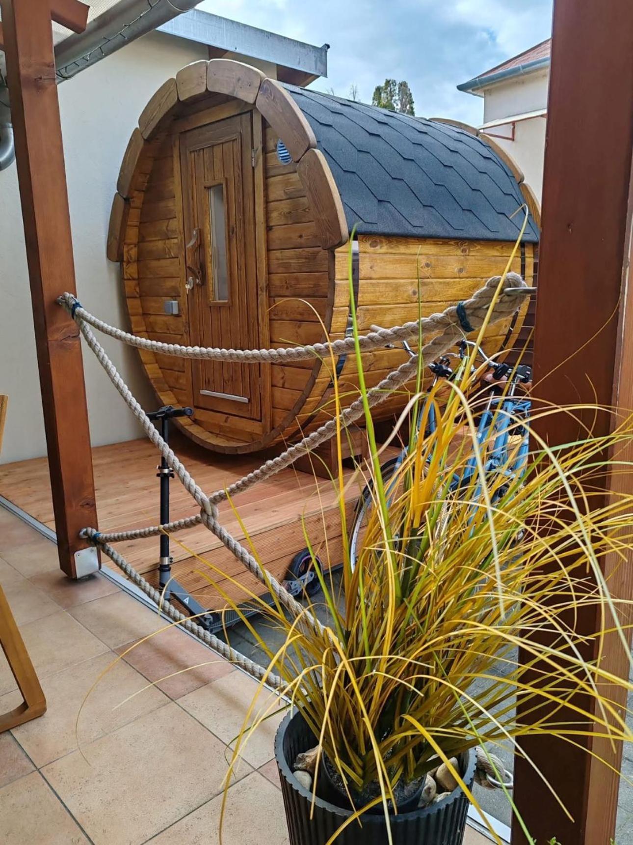 Dora Holiday House & Apartments Keszthely Zewnętrze zdjęcie